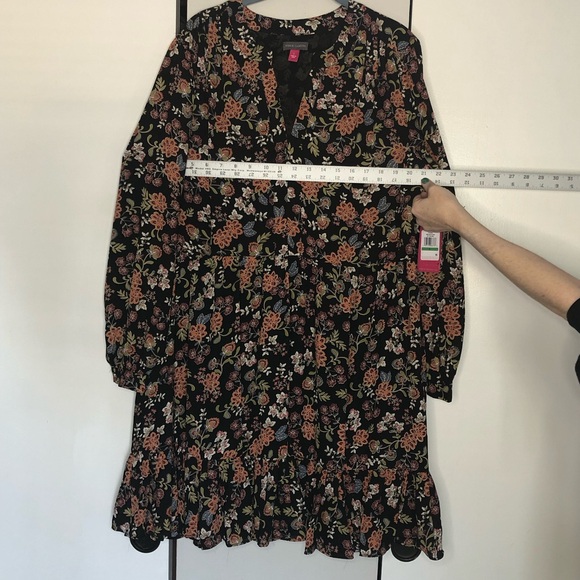 Vince Camuto Women's Floral Rich Black Off The Grid Peasant Mini Dress Size L - Picture 5 of 12